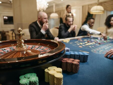 Cum să Alegi Jocurile de Masă Potrivite în Cazinoul Online: Ghid Practic pentru Începători